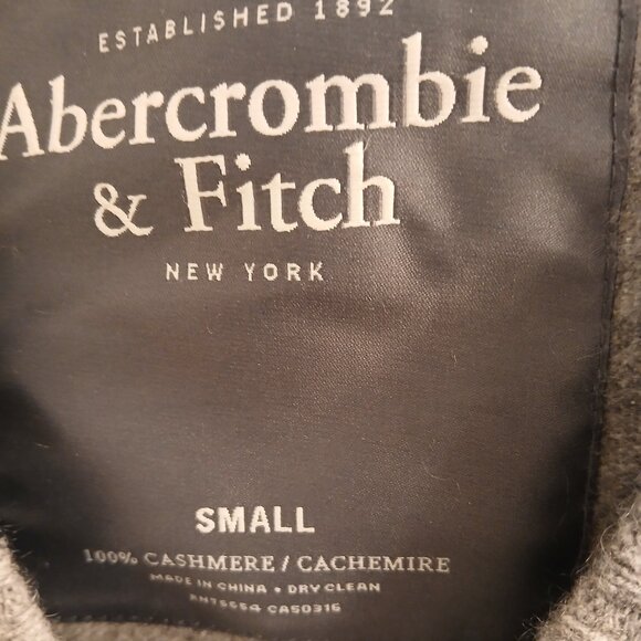 Abercrombie & Fitch 💯 Pure Cashmere Sweater - Picture 3 of 10